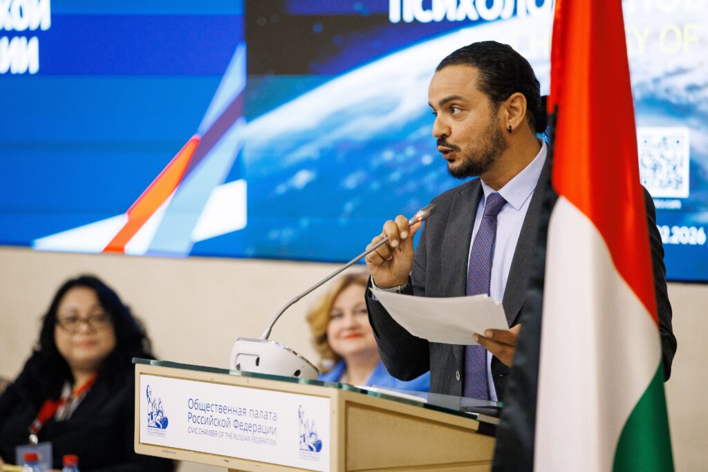Mohamed Amer at an international ceremony